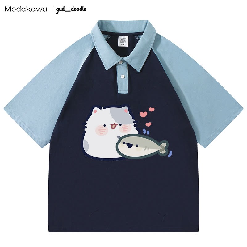 MODAKAWA X gud_doodleキティフィッシュレタープリント ポロシャツ - Purplish Blue&Blue - 4XL - image 3