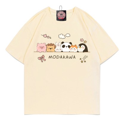 動物たちが一列に並んだ文字プリントのModakawaTシャツ - Apricot - 5XL - image 1