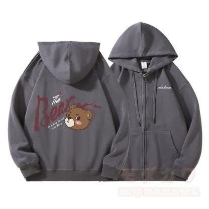 MODAKAWA IT'S OKAY TO NOT BE OKAY ベアグラフィック ジップアップ パーカー スウェットシャツ - image 1