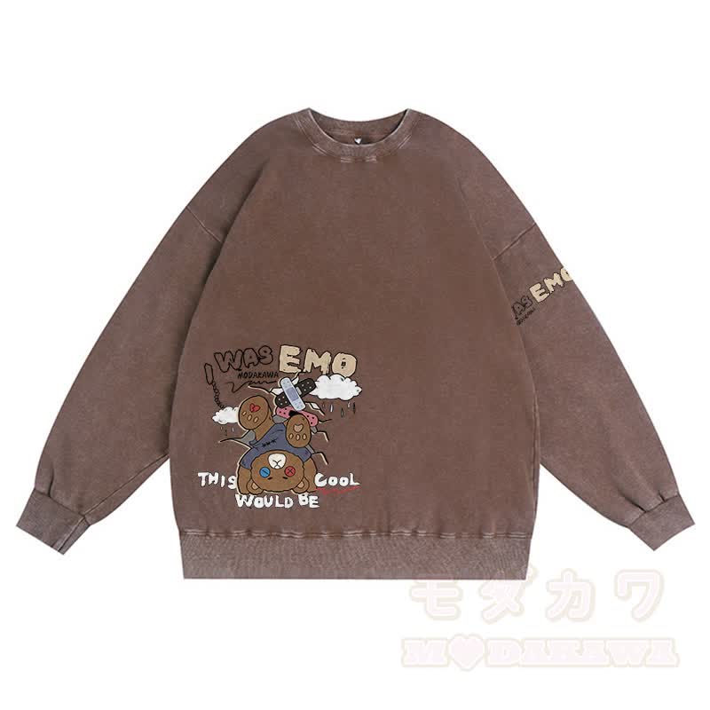 MODAKAWA I WAS EMO 逆さまクマ グラフィック ユニセックス ヴィンテージ ウォッシュド スウェットシャツ - 茶色 - 3XL - image 1