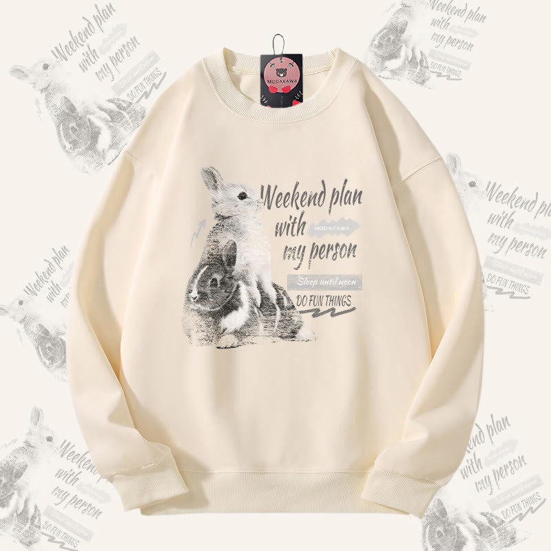 MODAKAWA WEEKEND PLAN WITH MY PERSON バニーグラフィック ユニセックス スウェットシャツ - Beige - 5XL - image 1