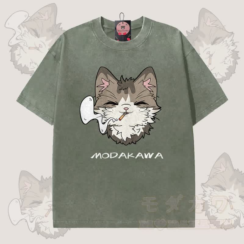 MODAKAWA スモーキングキャットグラフィック ユニセックス ヴィンテージウォッシュTシャツ - ダークグリーン - 5XL - image 1