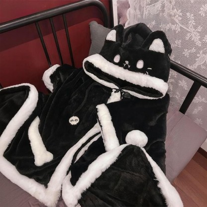 ゴーストキャットのぬいぐるみフード付きケープローブパジャマ - image 3