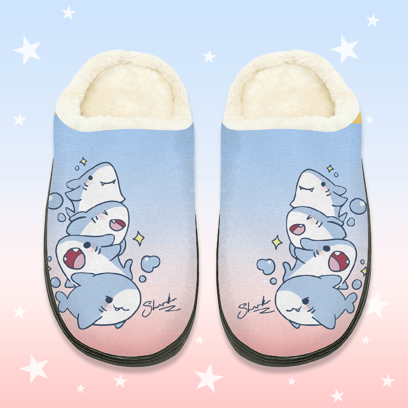 MODAKAWA グラデーション 遊び心のあるサメのグラフィック フラシ天 室内スリッパ - Blue&Pink - 44-45 - image 1