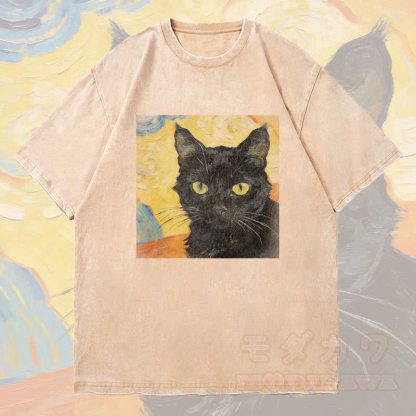 MODAKAWA 黒猫ポートレートグラフィック ユニセックス ヴィンテージウォッシュTシャツ - アプリコット - 4XL - image 2