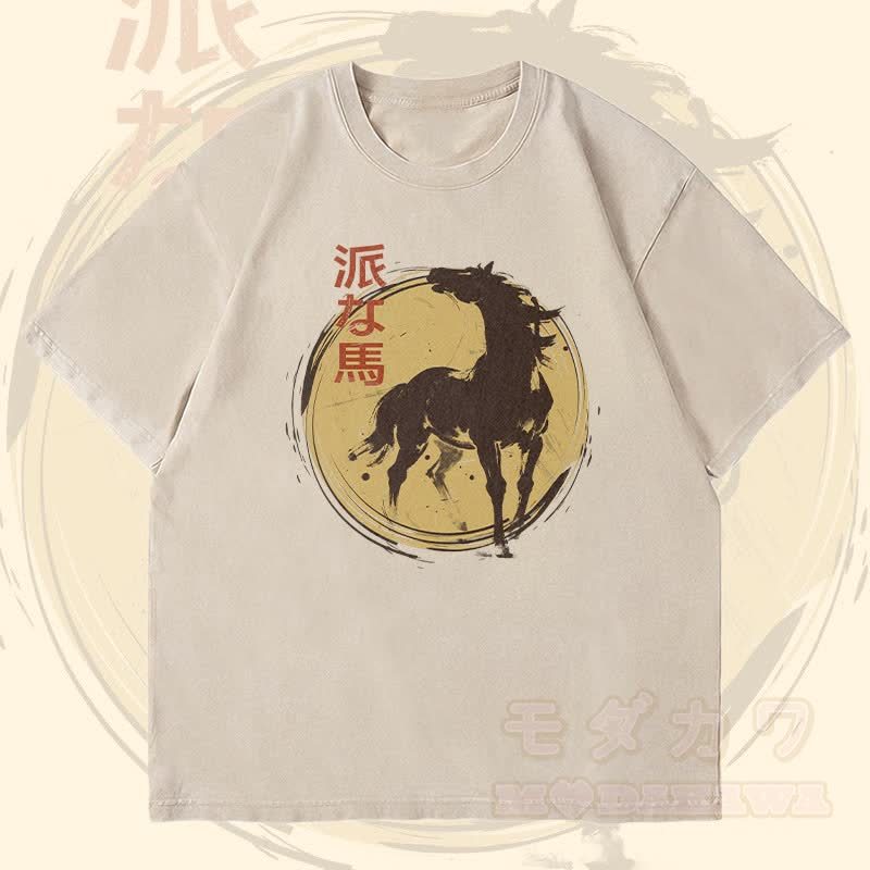 MODAKAWA マジェスティックホースグラフィック ユニセックス ヴィンテージウォッシュTシャツ - ベージュ - 4XL - image 2