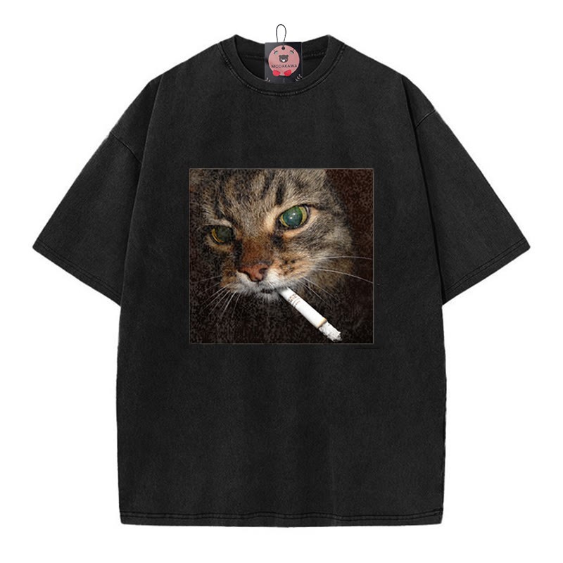 スモーキングキャットグラフィック ユニセックス ヴィンテージ ウォッシュドTシャツ - Black - 5XL - image 1