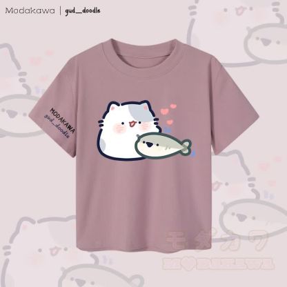 MODAKAWA x gud_doodleキティと魚のグラフィック レディース クロップドTシャツ 92% コーマ綿クロップトップ - 紫 - XL - image 3