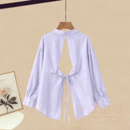 レーストップスとレースアップシャツ、カジュアルパンツのマッチングコーデ - image 4