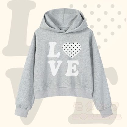 ドット柄ハートLOVEグラフィックModakawaクロップド綿パーカー - グレー - 3XL - image 3