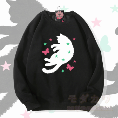 星と蝶と猫のグラフィック入りModakawaスウェットシャツ - 黒 - 5XL - image 2