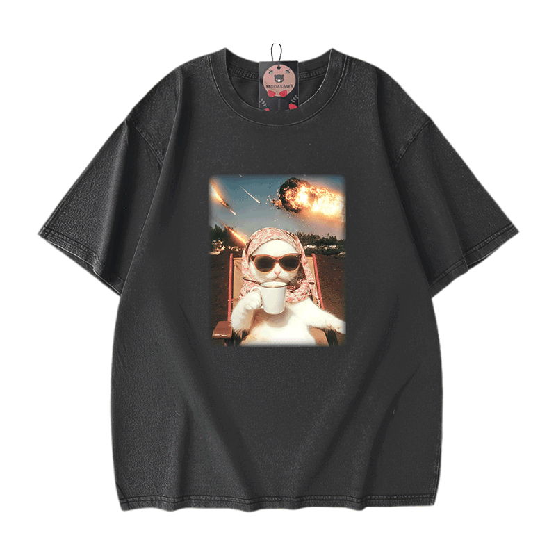 チルキャットグラフィックModakawaユニセックス ヴィンテージウォッシュドTシャツ - Black - 5XL - image 2