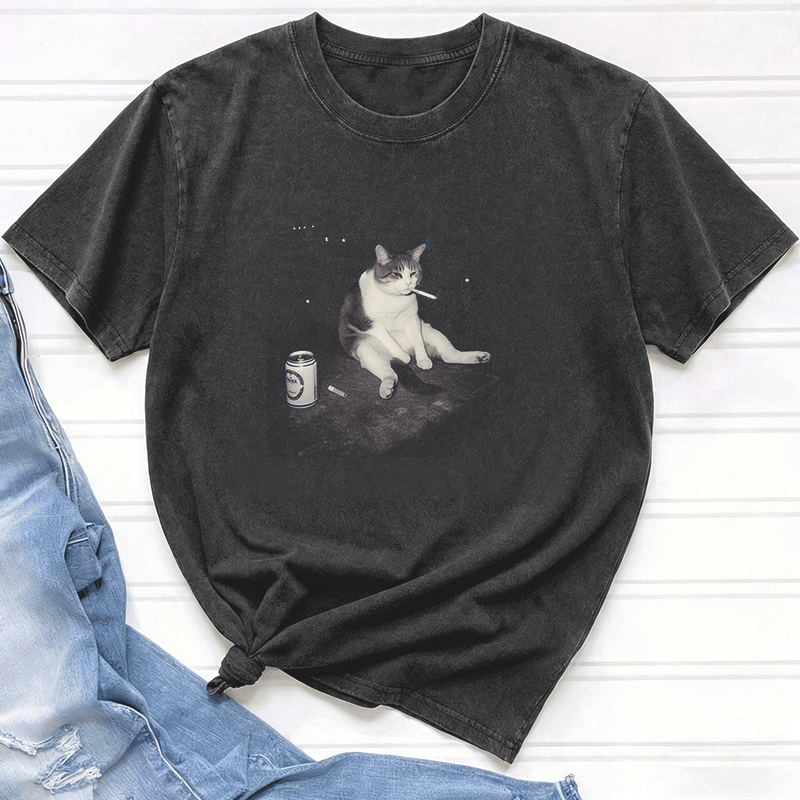喫煙猫グラフィックModakawaユニセックス ヴィンテージウォッシュドTシャツ - image 1