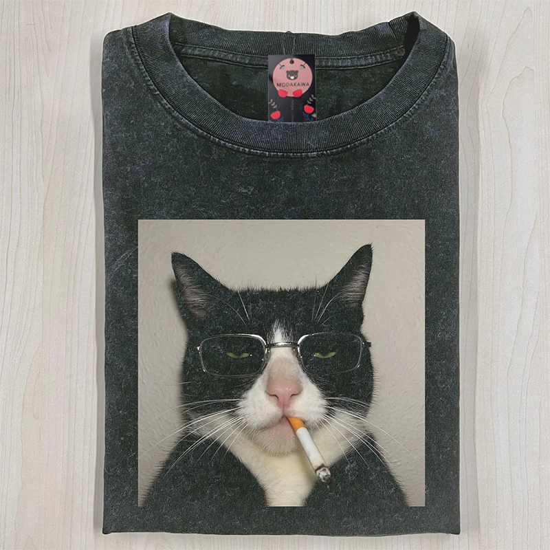 喫煙メガネ猫グラフィックModakawaユニセックス ヴィンテージウォッシュドTシャツ - image 1