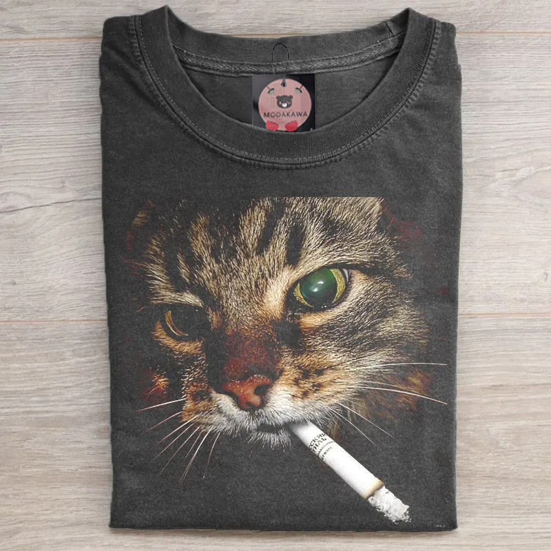喫煙猫グラフィック入りユニセックスヴィンテージウォッシュTシャツ - Black - 5XL - image 1