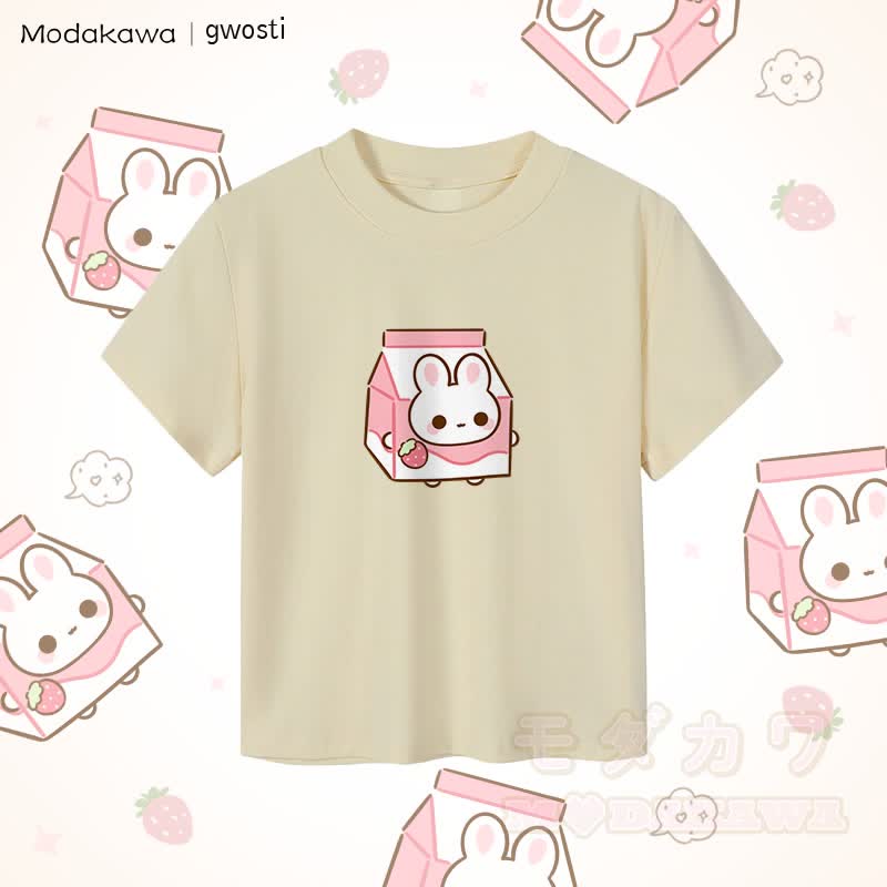 MODAKAWA X gwosti Strawbunny ミルクグラフィック レディース クロップドTシャツ 92% コーマ綿クロップトップ - アプリコット - XL - image 3