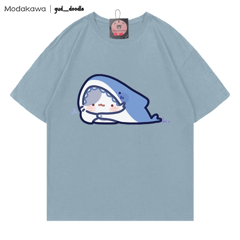 MODAKAWA X gud_doodleキティシャークプリントTシャツ - Slate Blue - 5XL - image 8