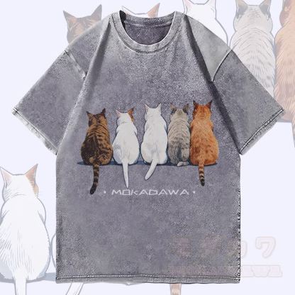 MODAKAWA 猫たちが一緒に座っているグラフィック ユニセックス ヴィンテージ ウォッシュ加工 Tシャツ - グレー - 4XL - image 3