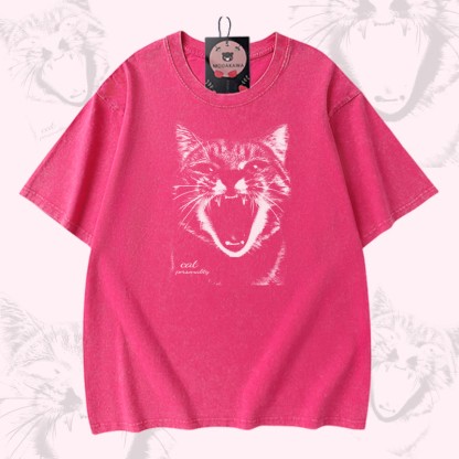叫ぶ猫グラフィックModakawaユニセックス ヴィンテージウォッシュドTシャツ - Rose Red - 5XL - image 4