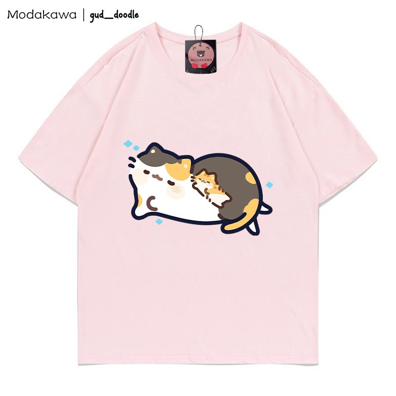 MODAKAWA X gud_doodle眠り猫プリントTシャツ - Pink - 5XL - image 8