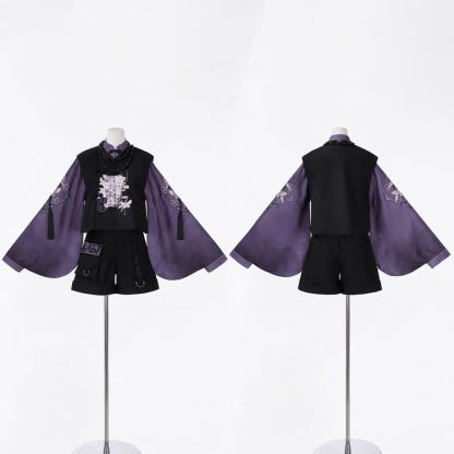 蝶の刺繍入りベスト、紫のベルスリーブトップス、黒のショートパンツ、ネックレス - image 6