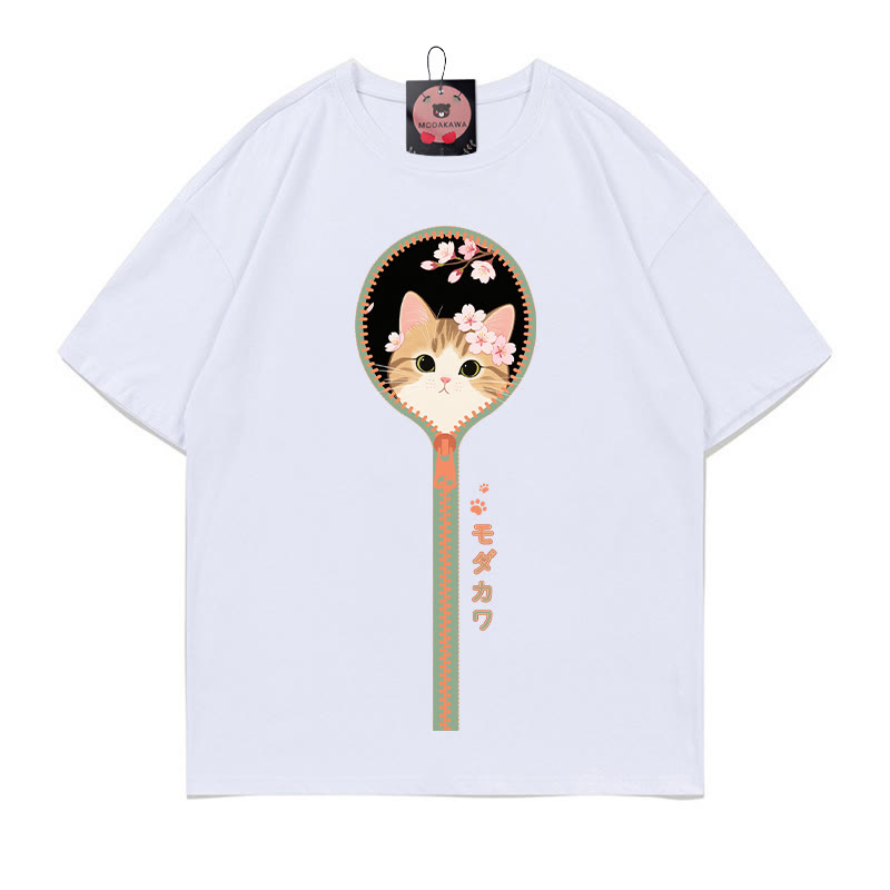 キティさくら ジッパープリント100%綿ModakawaTシャツ - White - 5XL - image 3