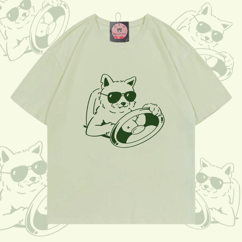 クールな子犬が運転しているグラフィック入りModakawa 100%綿Tシャツ - Milky Green - 5XL - image 2