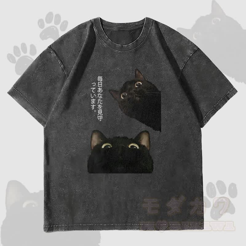 MODAKAWA ウォッチング ブラックキャット グラフィック ユニセックス ヴィンテージウォッシュTシャツ - 黒 - 4XL - image 4