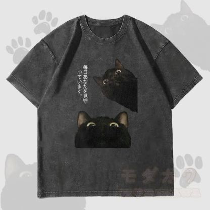 MODAKAWA ウォッチング ブラックキャット グラフィック ユニセックス ヴィンテージウォッシュTシャツ - 黒 - 4XL - image 4