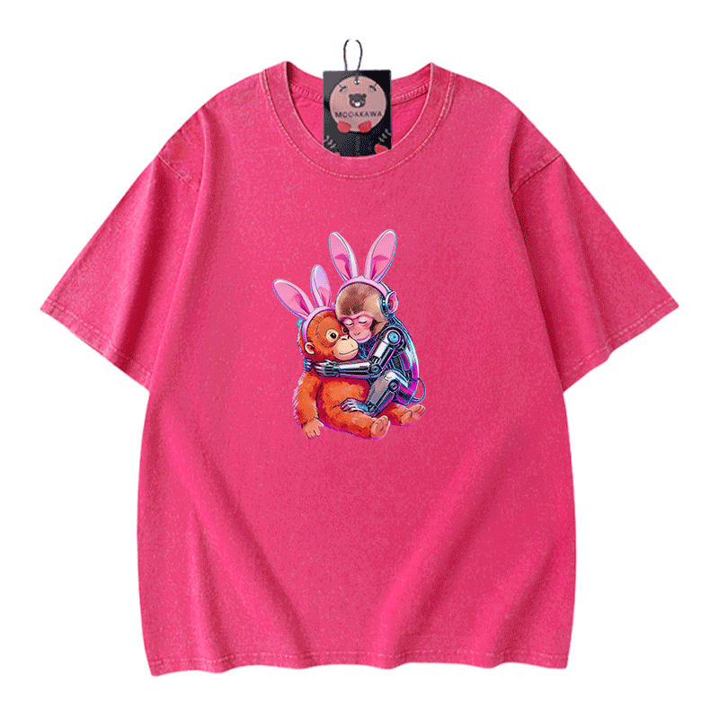 ハグするサイバーモンキー グラフィックModakawaヴィンテージウォッシュ100%綿Tシャツ - Rose Red - 5XL - image 5