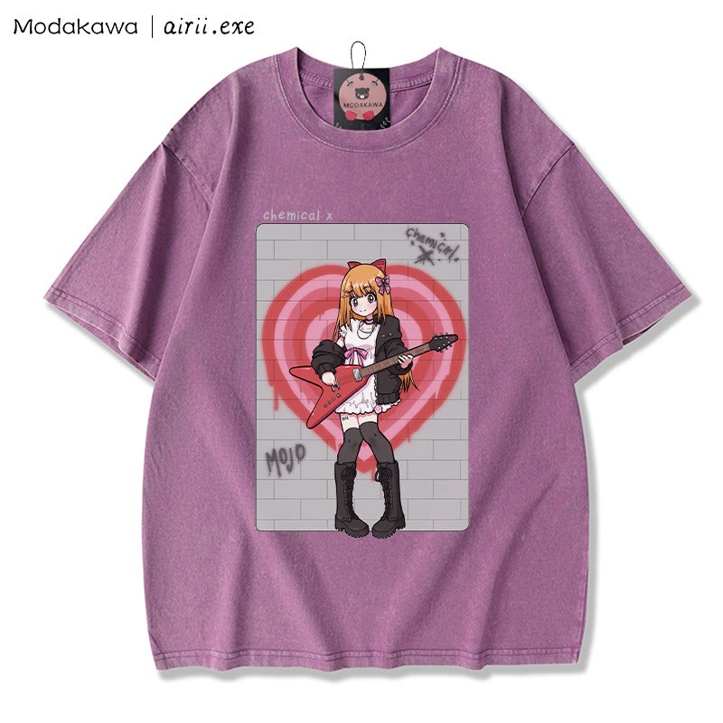 MODAKAWA X airii.exe CHEMICAL ギターガール レタープリント ヴィンテージウォッシュ加工100%綿ModakawaTシャツ - Purple - 3XL - image 3