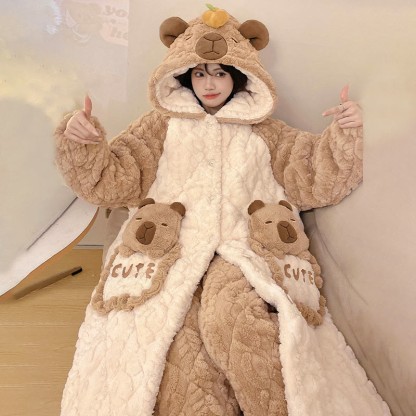 カピバラぬいぐるみフード付きパジャマセット - image 3