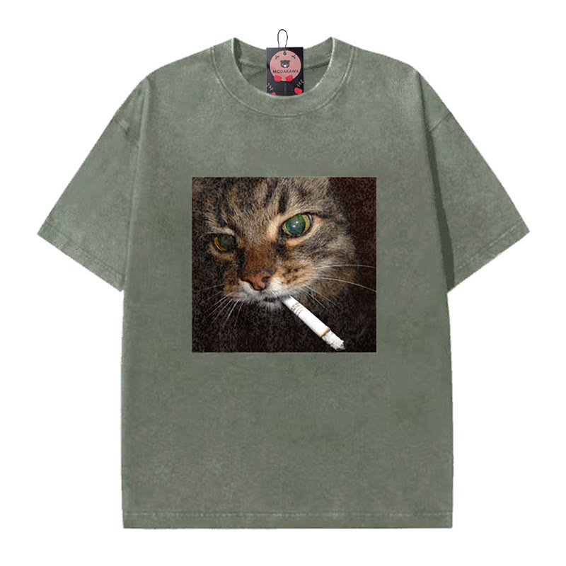 スモーキングキャットグラフィック ユニセックス ヴィンテージ ウォッシュドTシャツ - Green - 5XL - image 5