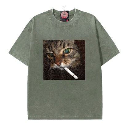 スモーキングキャットグラフィック ユニセックス ヴィンテージ ウォッシュドTシャツ - Green - 5XL - image 5