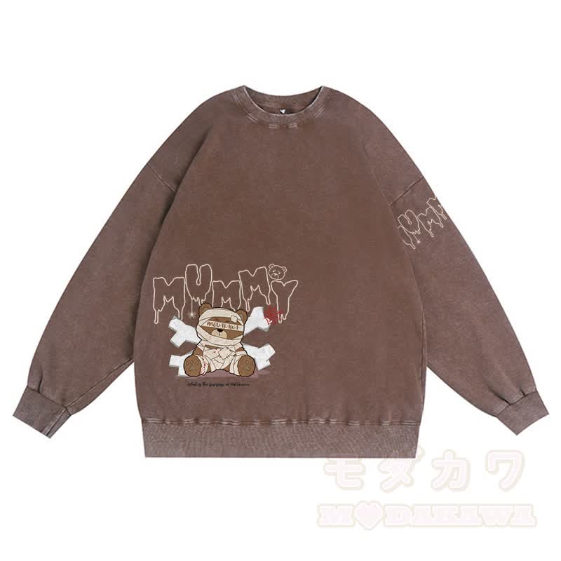 MODAKAWA マミーベア グラフィック ユニセックス ヴィンテージウォッシュド スウェットシャツ - 茶色 - 3XL - image 4