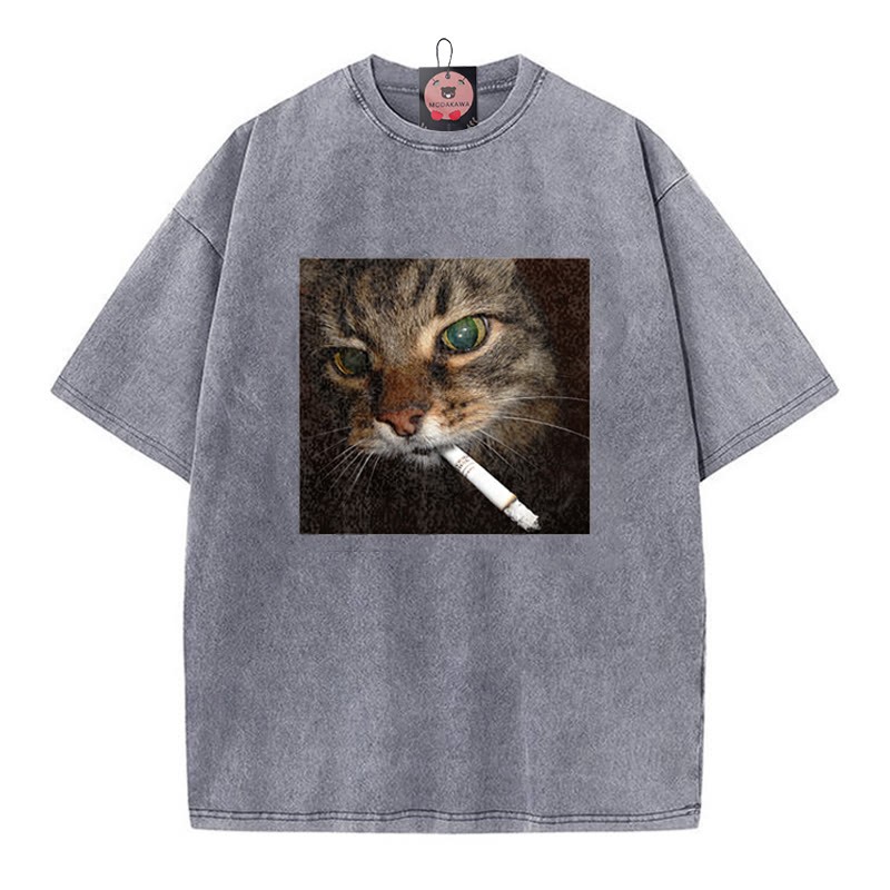 スモーキングキャットグラフィック ユニセックス ヴィンテージ ウォッシュドTシャツ - Grey - 5XL - image 4