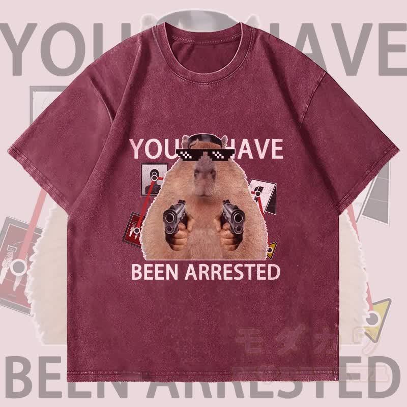 MODAKAWA YOU HAVE BEEN ARRESTED マーモット グラフィック ユニセックス ヴィンテージ ウォッシュド Tシャツ - ワインレッド - 4XL - image 3