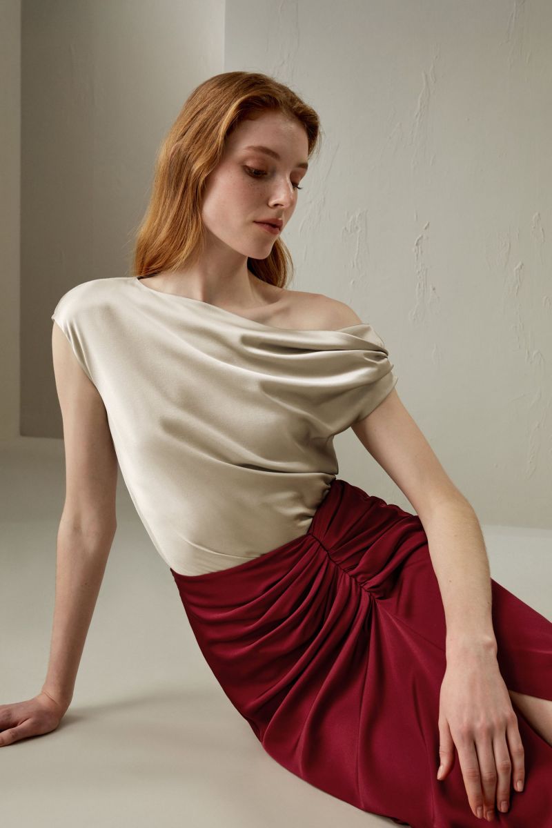 #color_Light Apricot