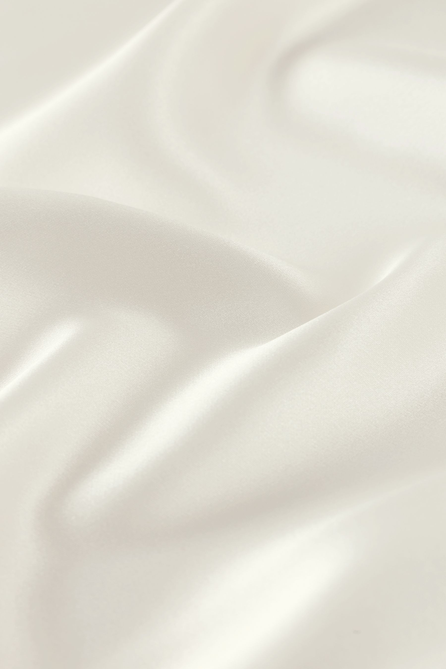 #color_Natural White