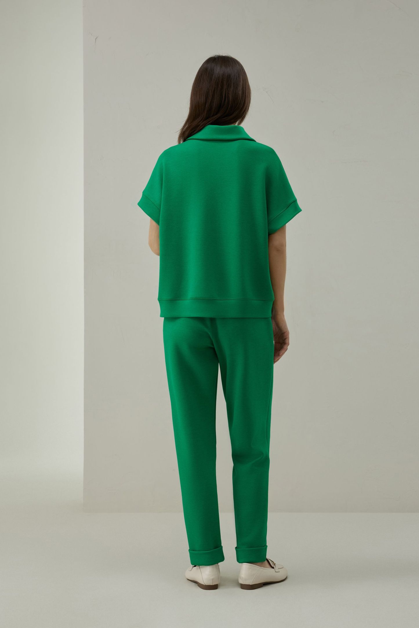 #color_Emerald Green