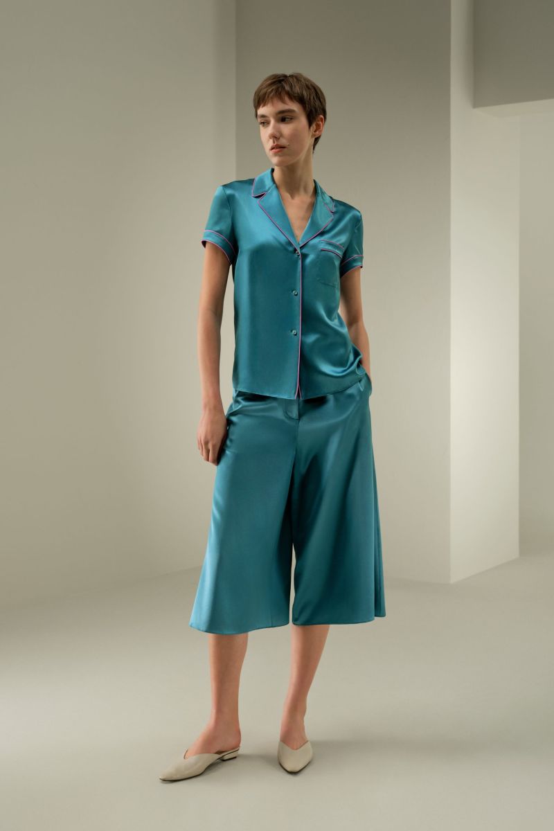 #color_Adriatic Blue