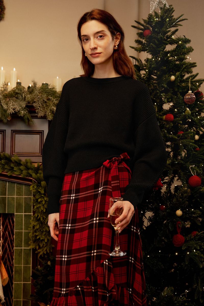 #color_Black and Red Square