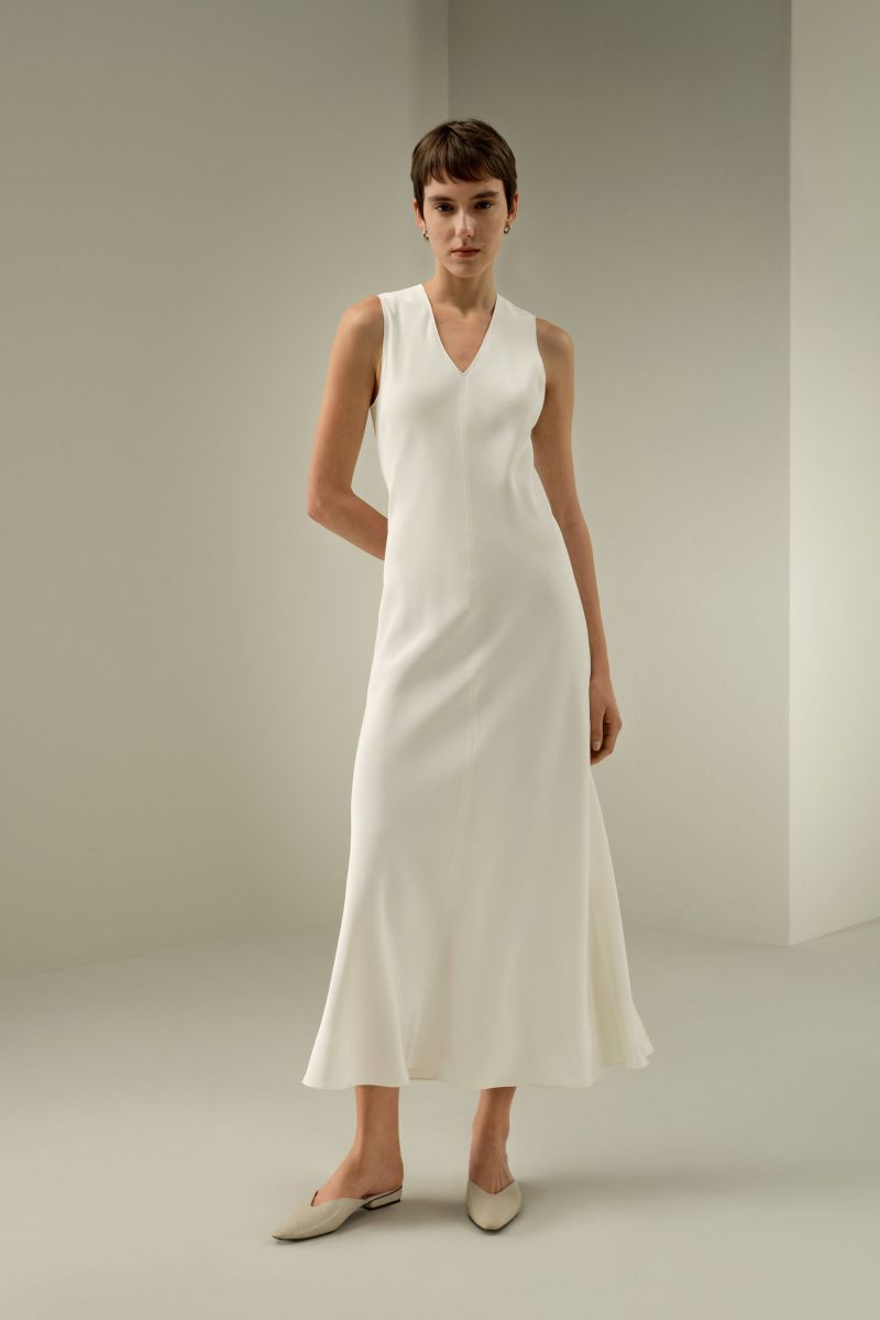 #color_Natural White