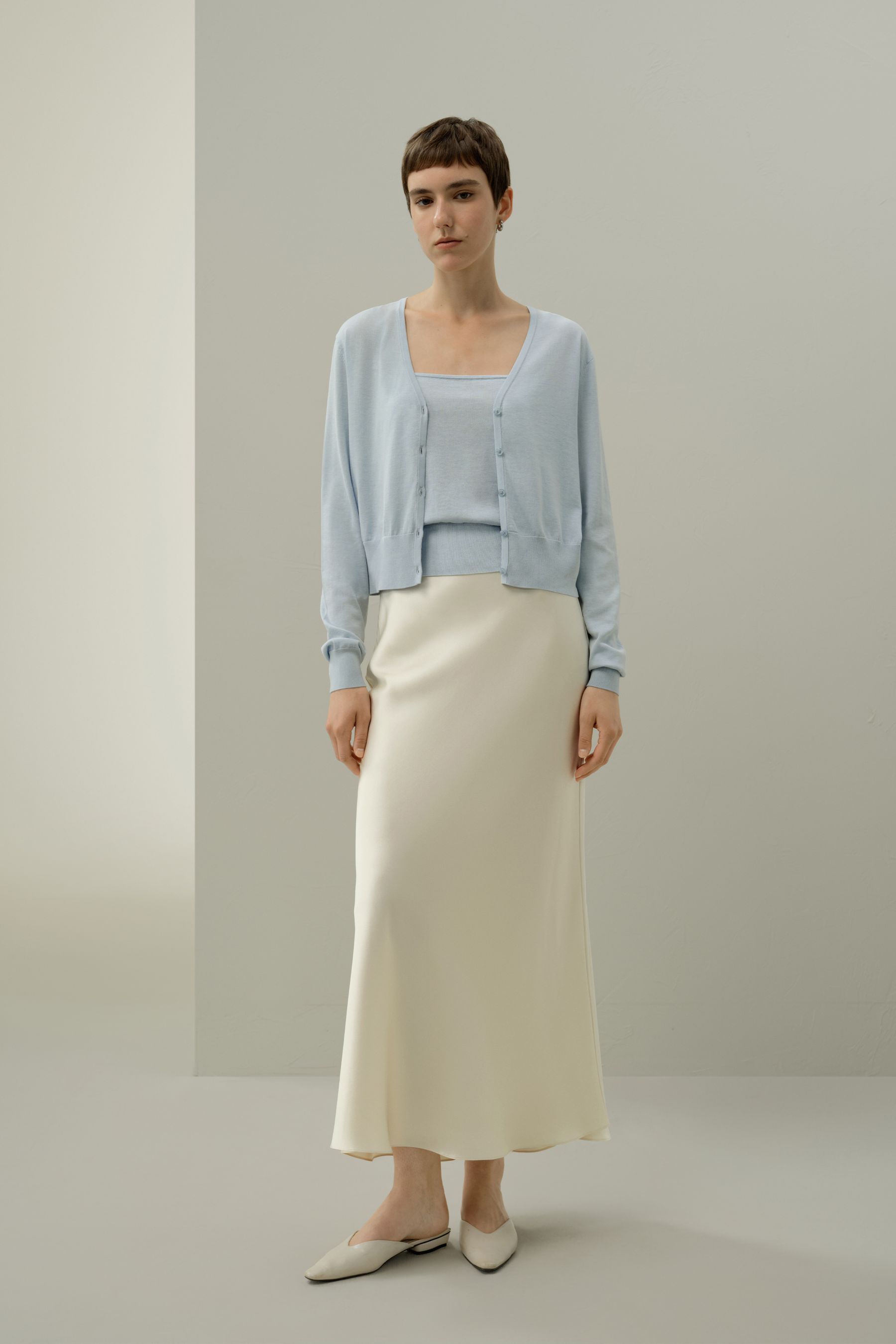 #color_Celestial Blue