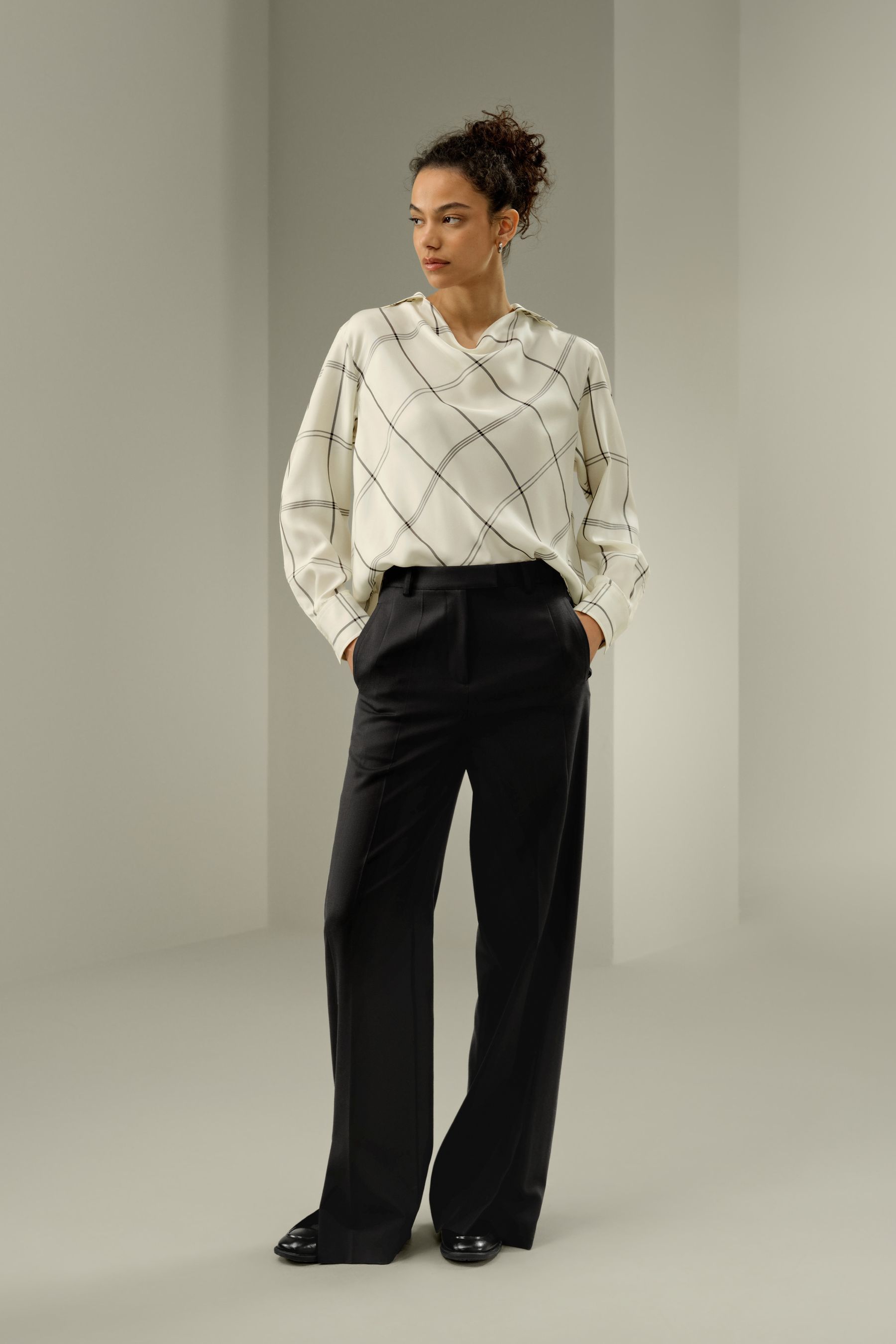 Silk Twill Cowl Neck Top in Check