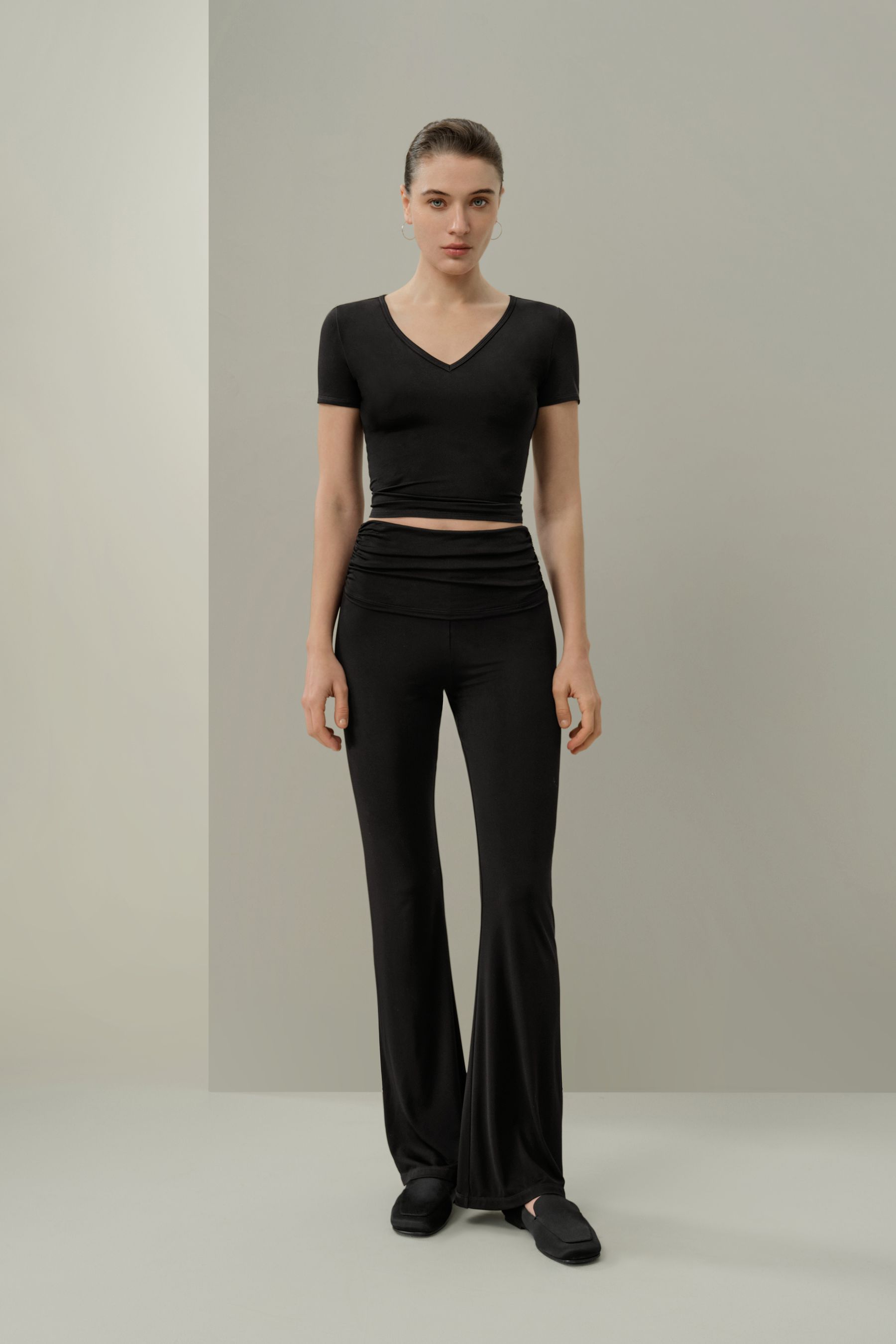 #color_Black
