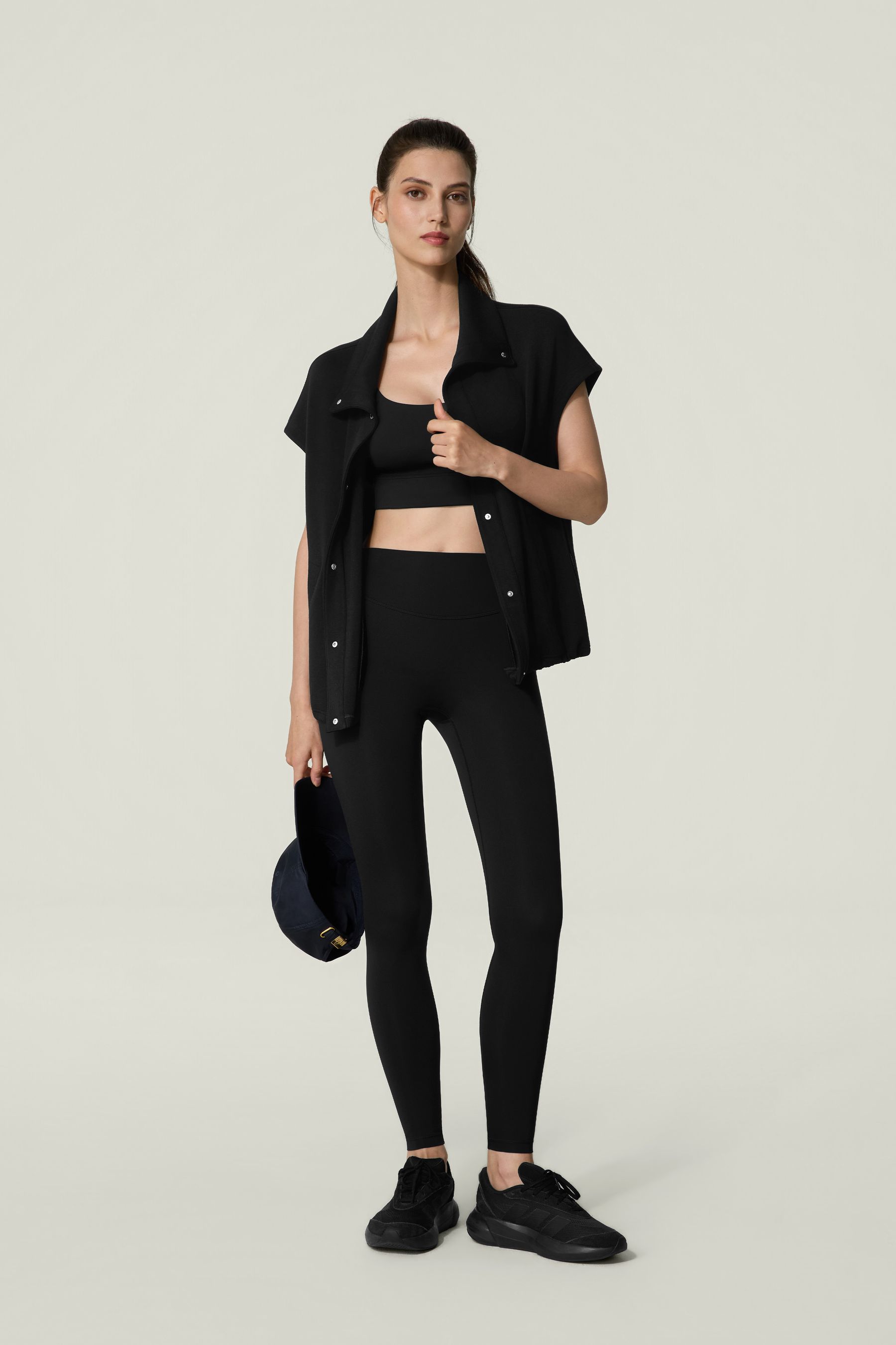 #color_Black