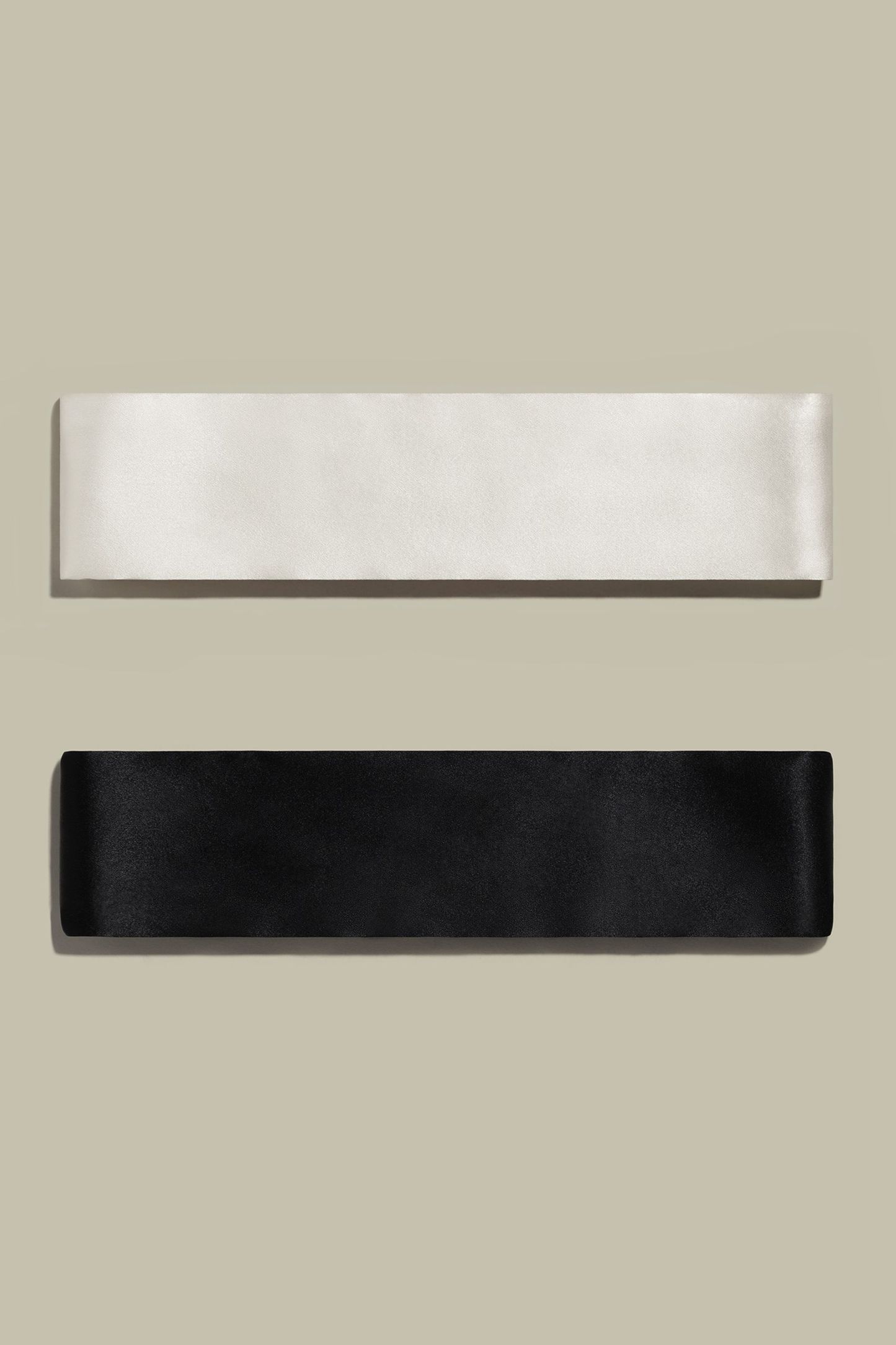 #color_Black+Natural White