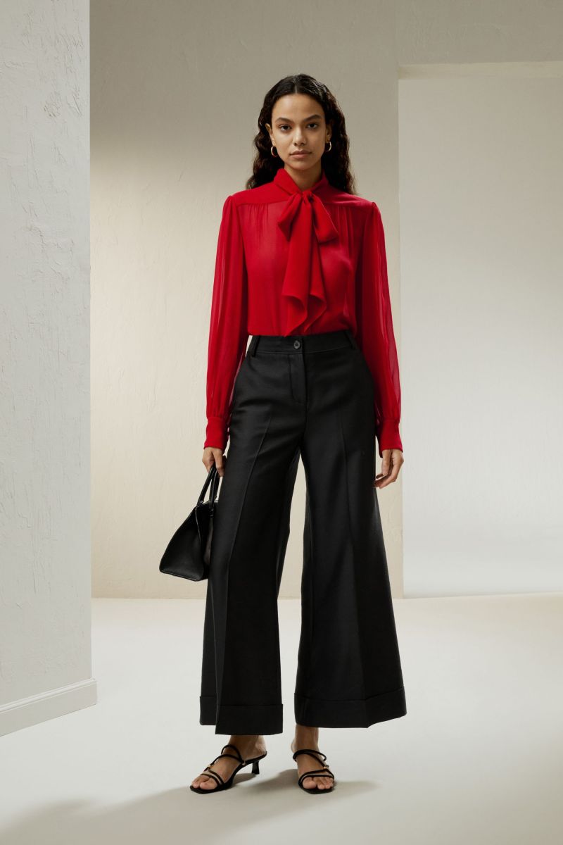 #color_Pomegranate Red