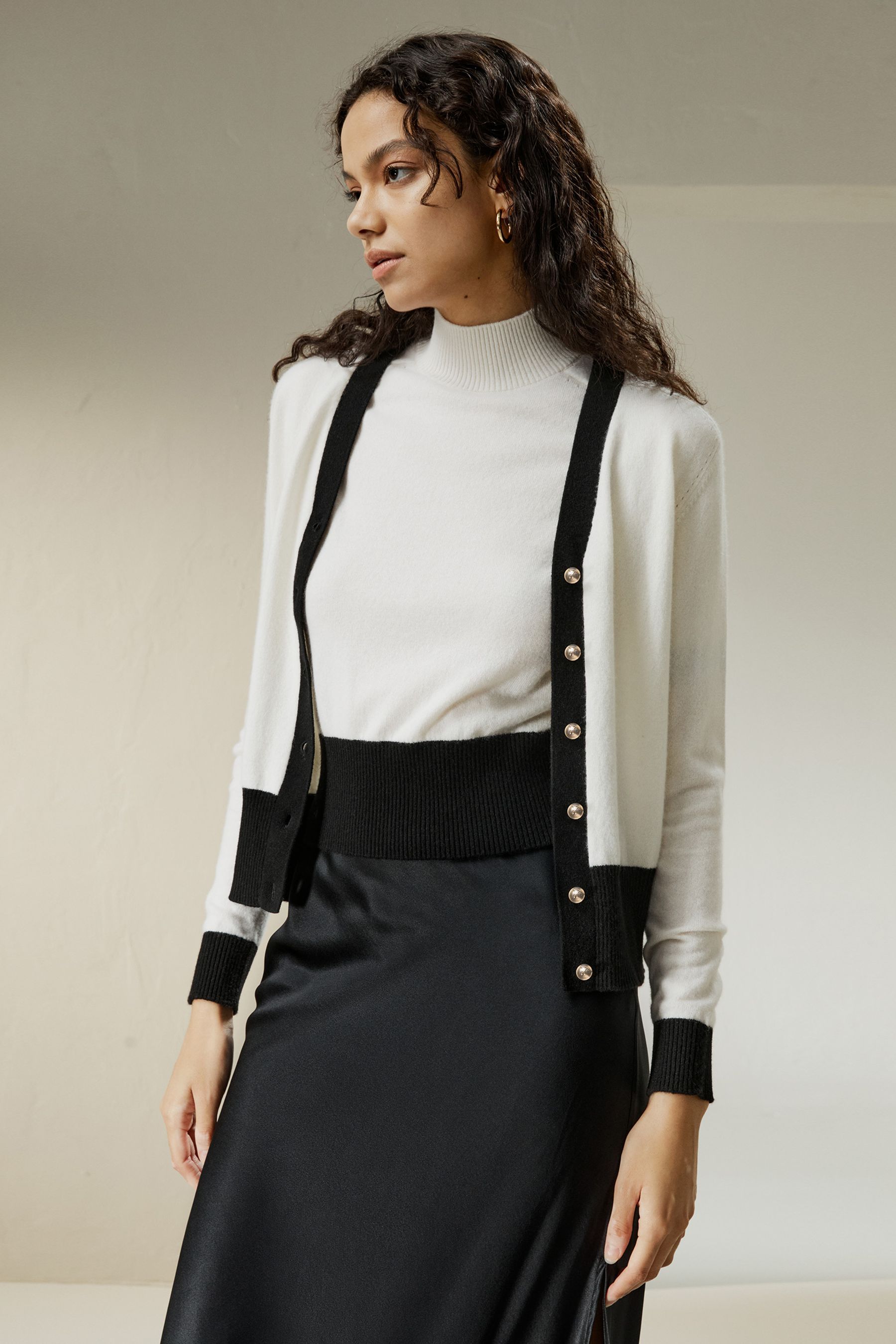 Gemini Cashmere Cardigan with Contrasting Hem